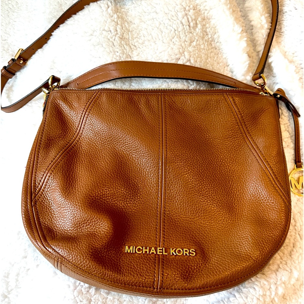 Michael Kors: Bedford: brown leather purse